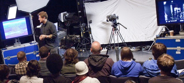 20411 Creative Loop Festival